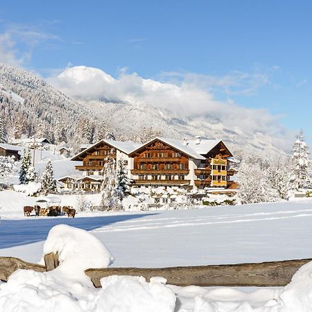 Biohotel Rastbichlhof Neustift im Stubaital Exterior photo
